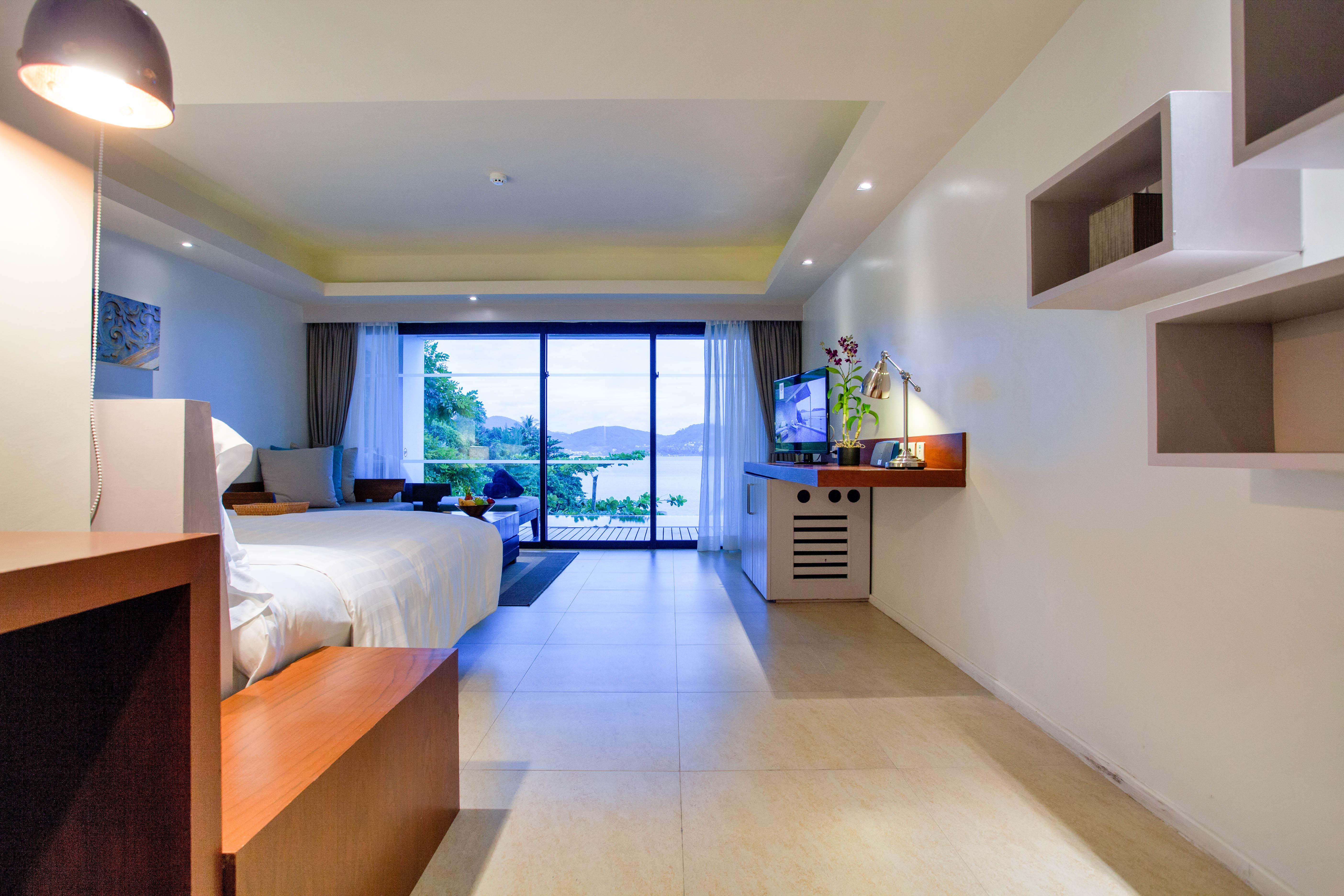 Zenmaya Oceanfront Phuket, Trademark Collection By Wyndham Patong Kültér fotó Deluxe Ocean View