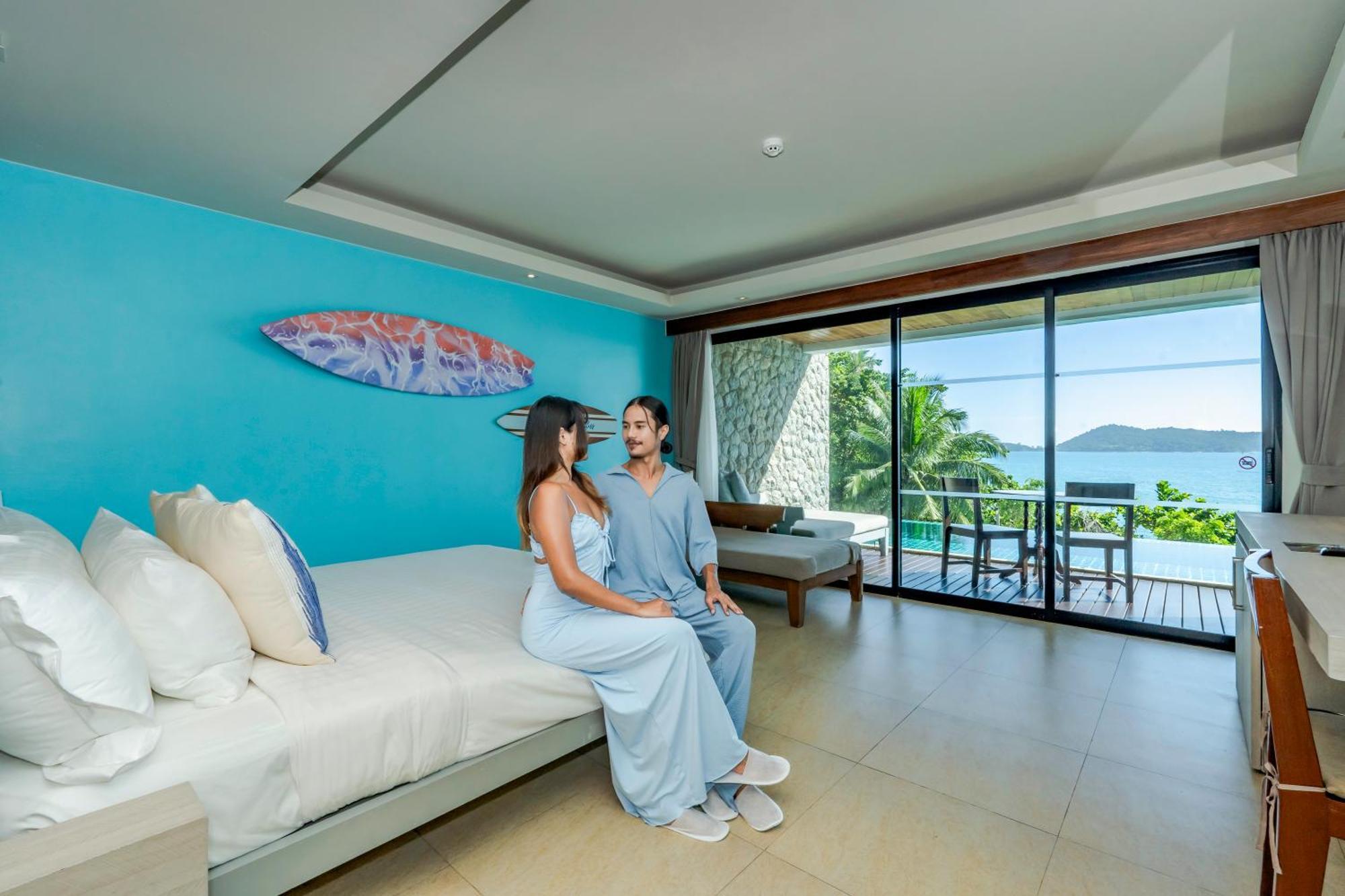 Zenmaya Oceanfront Phuket, Trademark Collection By Wyndham Patong Kültér fotó Deluxe Ocean View